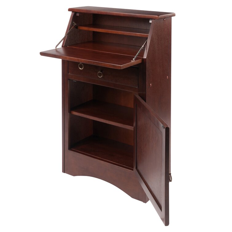 Baronville solid outlet wood desk